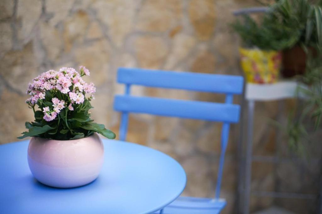 Blue Courtyard Not Valid Appartement Bari Buitenkant foto